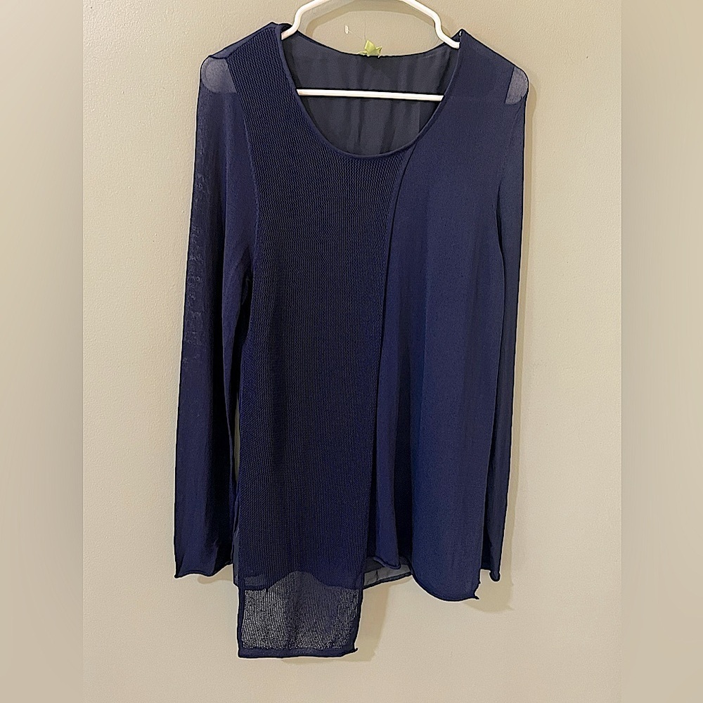 Adam Jacobs navy long sleeve lined blouse crew neck line size medium EUC